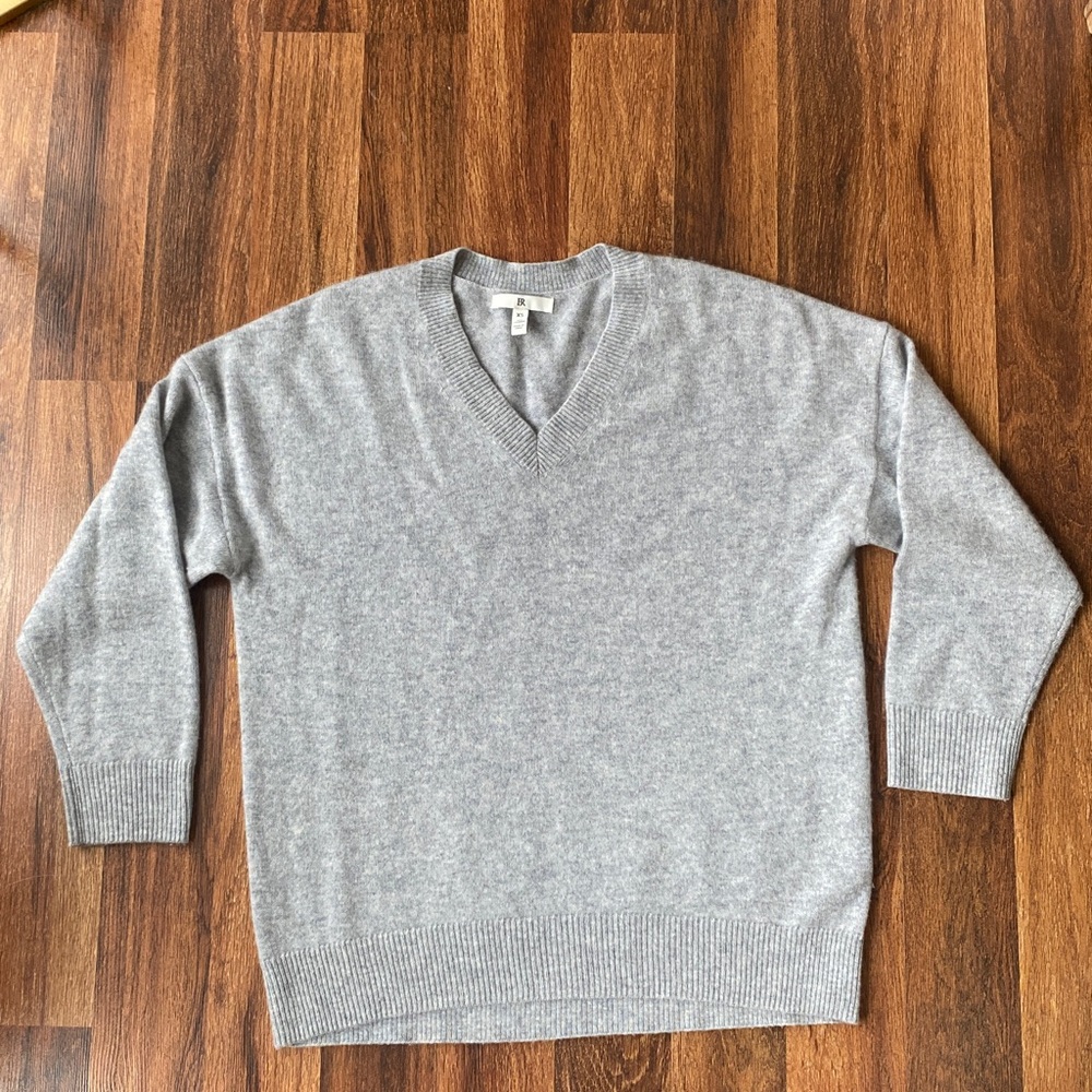 Men’s cashmere banana republic v neck sweater unisex light grey Sz XS